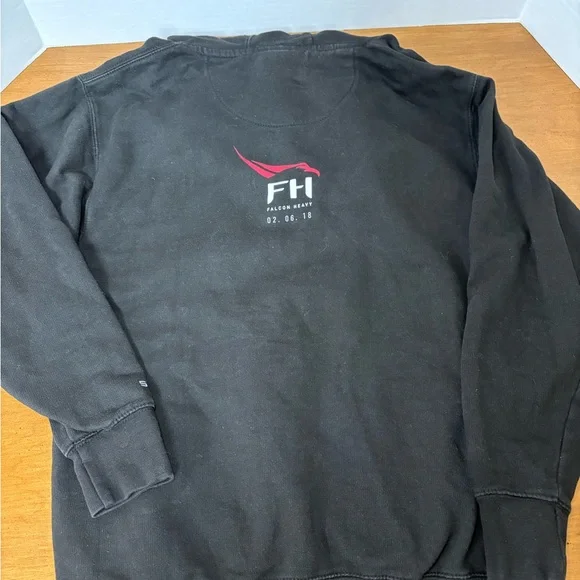 SpaceX Hoodie Tesla Roadster Space Orbiting Earth Falcon Heavy '18 used pre own - Picture 2 of 6